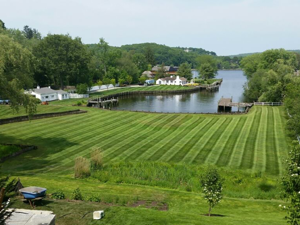 CT shoreline lawn care from TNT Landscaping & Excavation